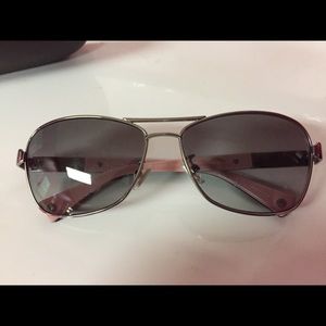 Coach sun glasses